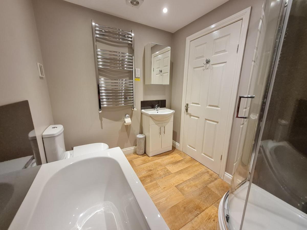 Kimberley House Hotel Уитби Екстериор снимка