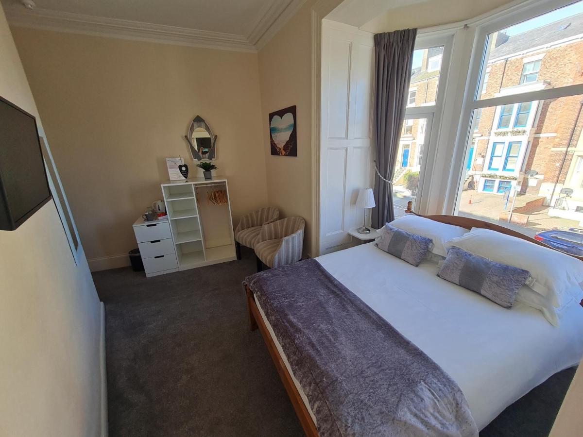 Kimberley House Hotel Уитби Екстериор снимка