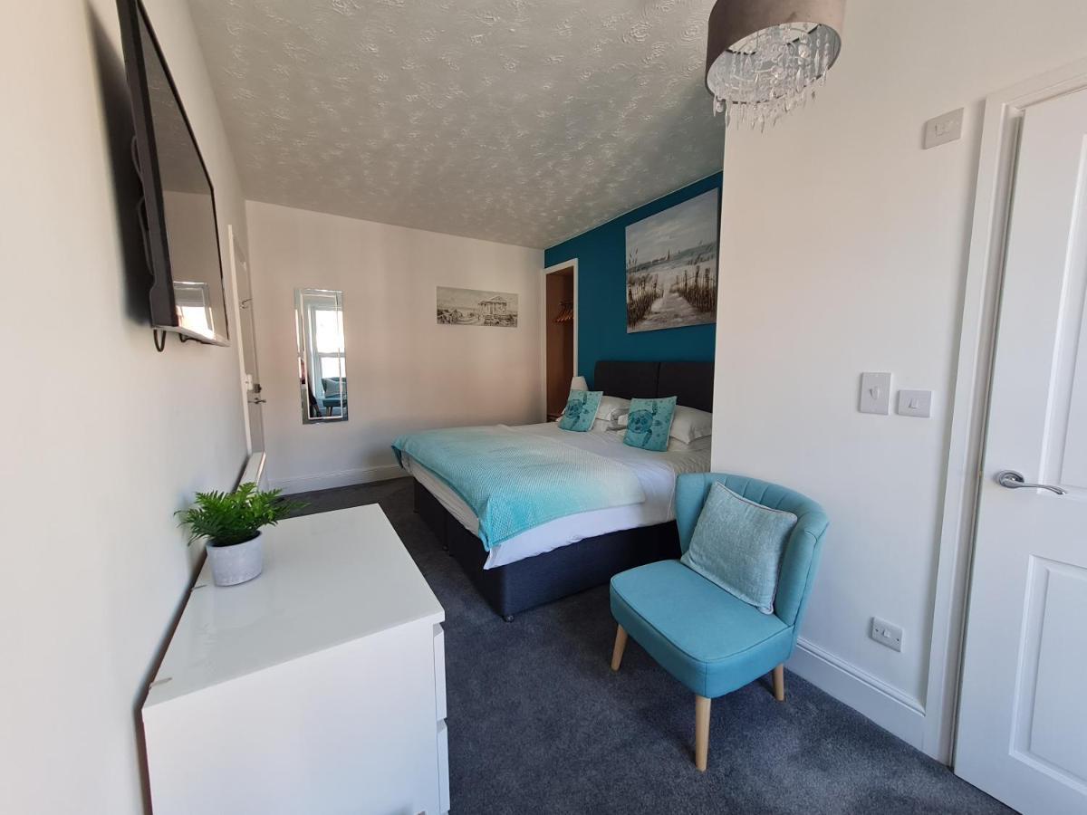 Kimberley House Hotel Уитби Екстериор снимка
