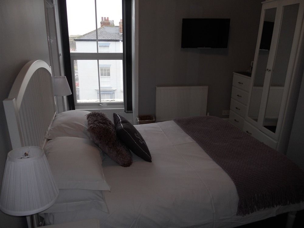 Kimberley House Hotel Уитби Екстериор снимка