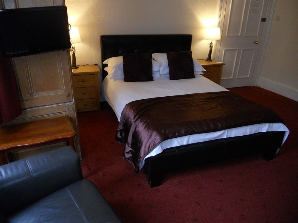 Kimberley House Hotel Уитби Екстериор снимка